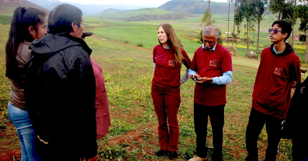 local experience with wayna trekkers