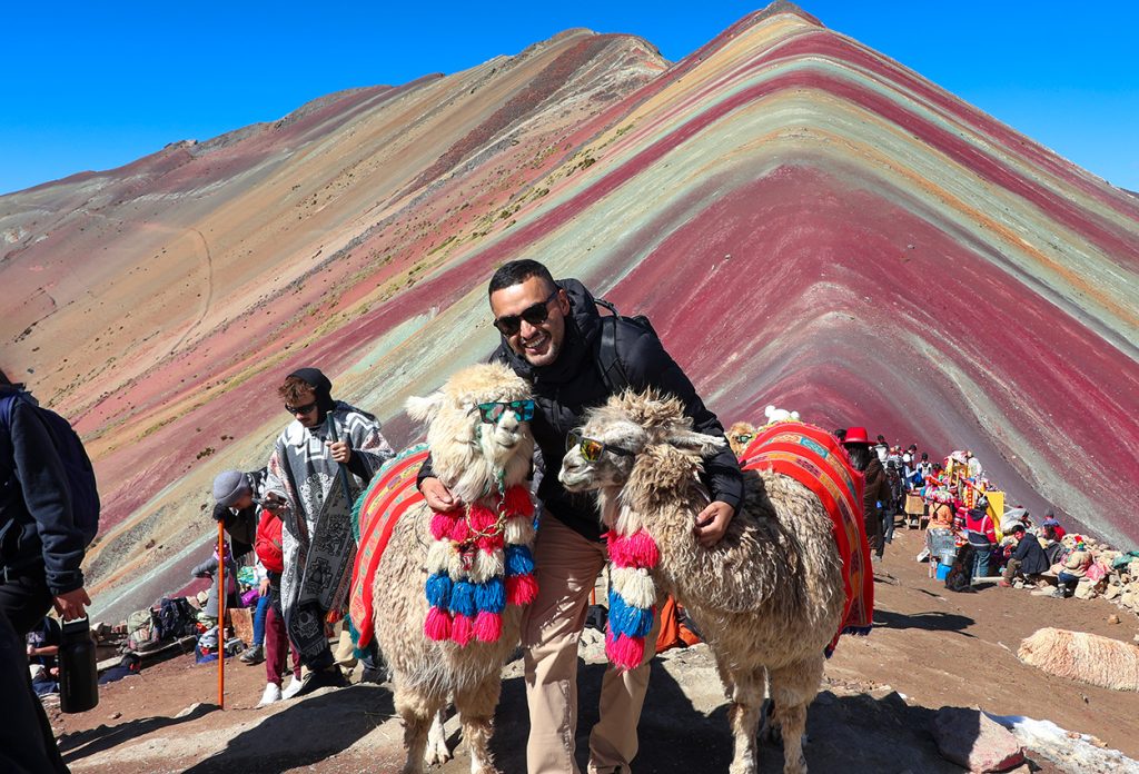 rainbow mountain peru