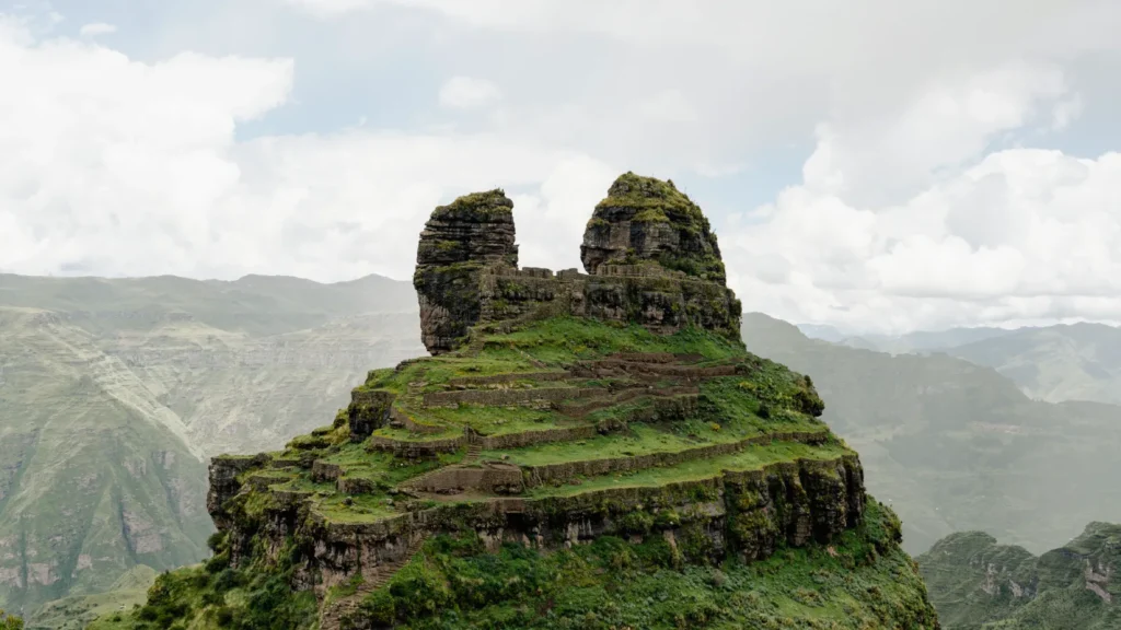 Waqra Pukara day hike