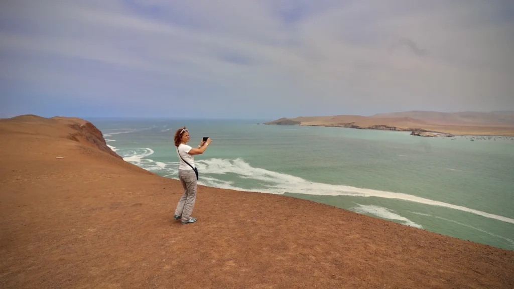 traveler in the Paracas reserve